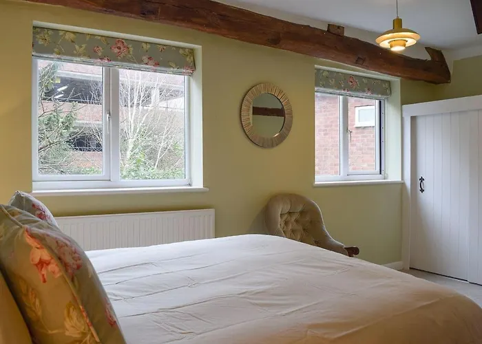 Lovely Old Cottage